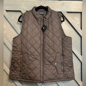 NEW Women's Quilted Vest